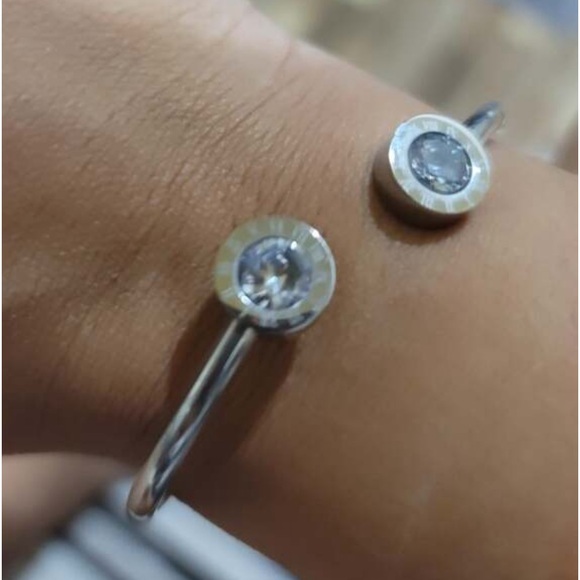 Luxury Roman Numerals Stainless Steel Cuff Inlaid Cubic Zirconia Bracelet - Picture 7 of 11